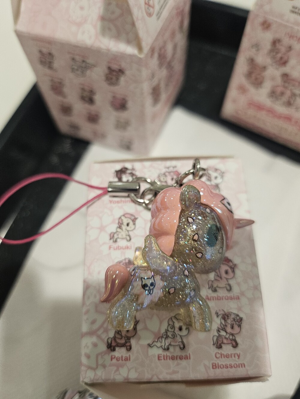 Tokidoki Shimmer CHERRY blossom Unicorno Frenzie Keychain-Fubuki
